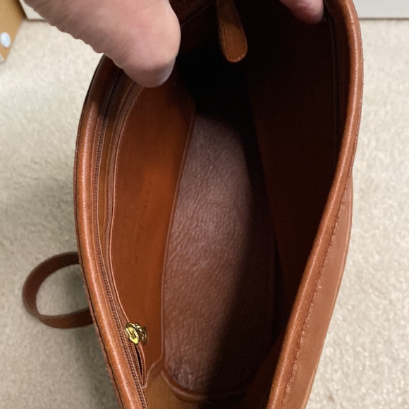 Vintage Coach Worth Leather Bag - Picture 8 of 16